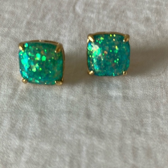 Kate Spade: Green Sparkle Earrings- Gold tone - Picture 9 of 14